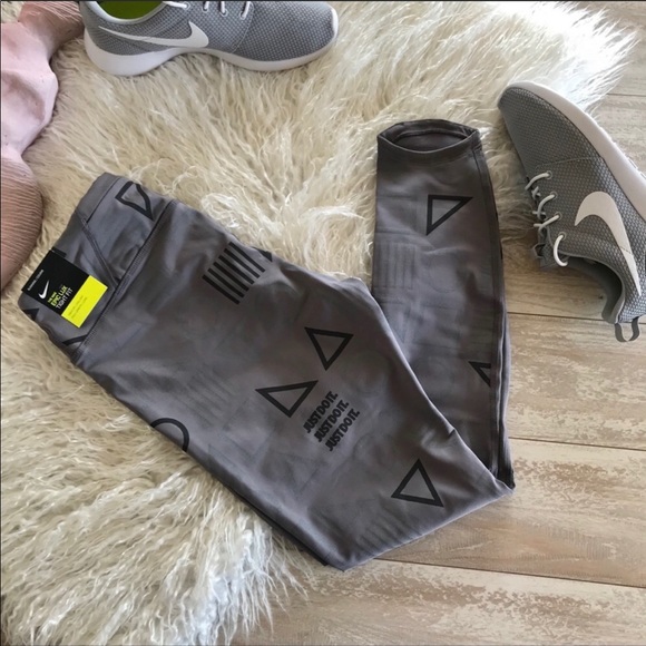 NEW Nike Women’s Epic Lux Flash Running Tights leggings - Picture 6 of 8